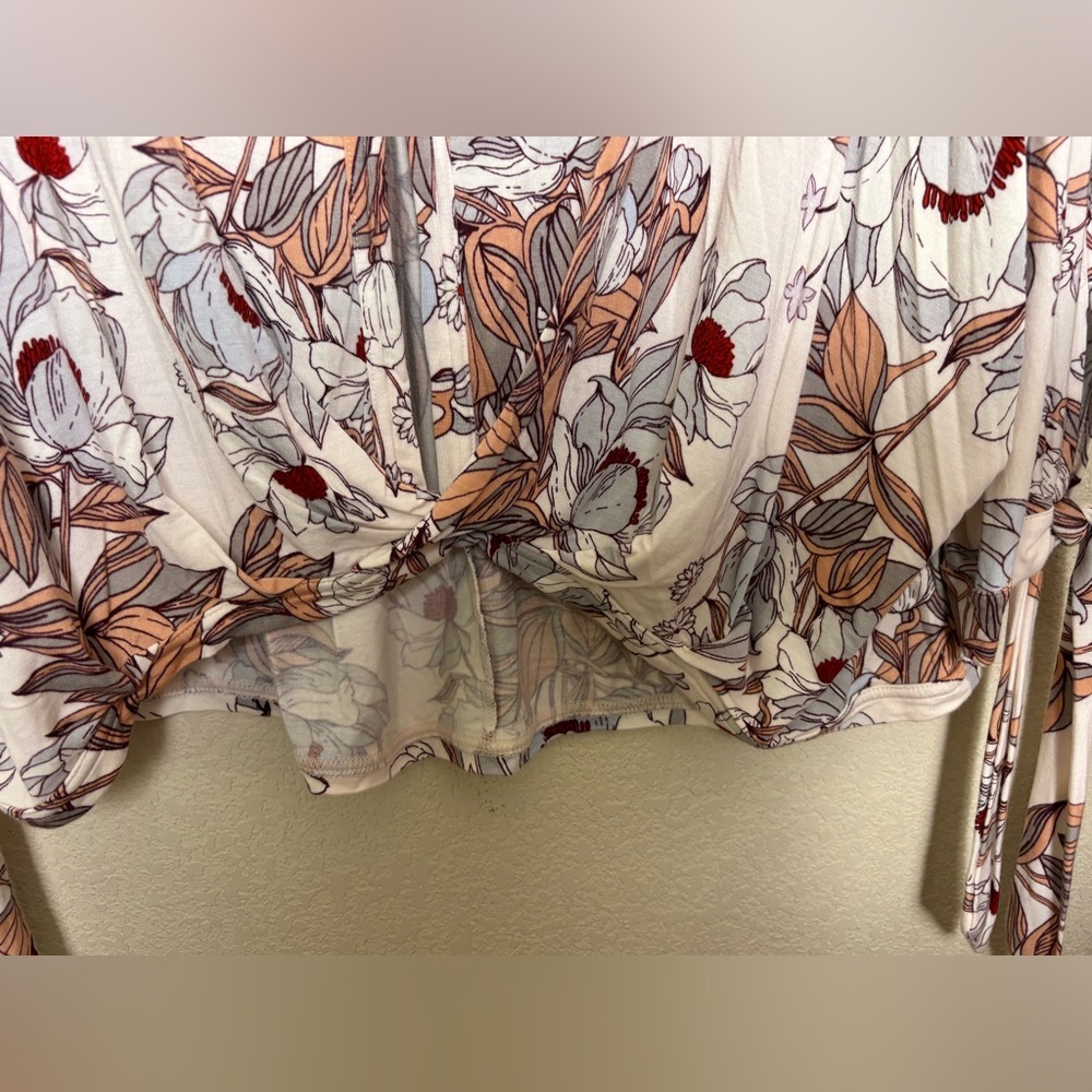Free People Floral Blouse in White and Pink - Picture 9 of 11